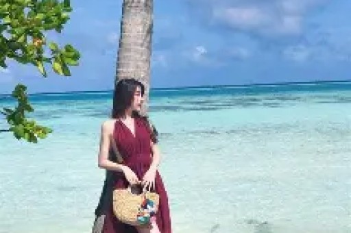爆红明星被曝隐婚生子！